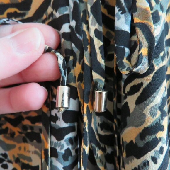 SALONI Lea 100% Silk Crepe Mini Wrap Dress in Ink Tiger Print - Size US 4 - Picture 8 of 16